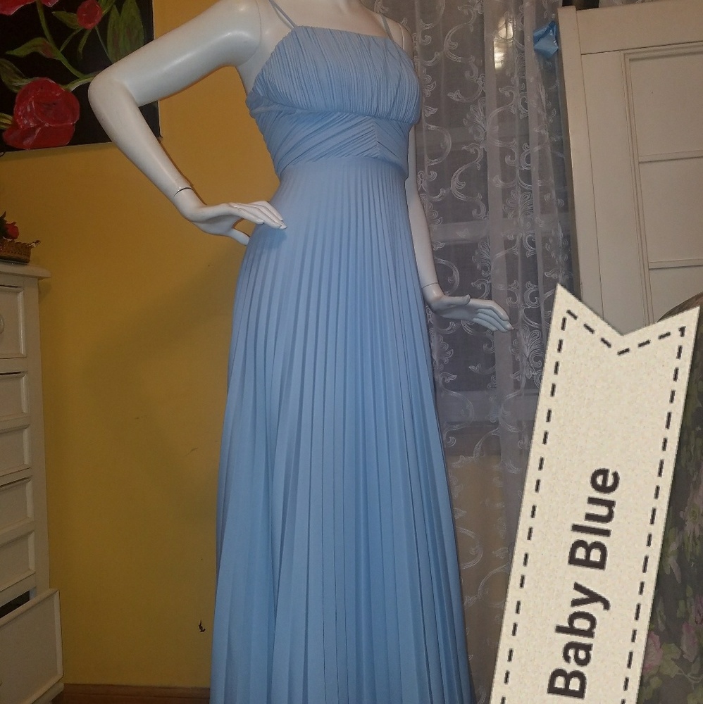 Beautiful Baby Blue 70's Dress CRAZY SALE! - Picture 2 of 8